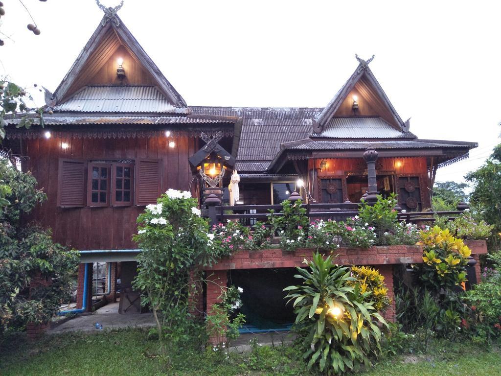 Oui Kaew Homestay Пхаяу Екстер'єр фото