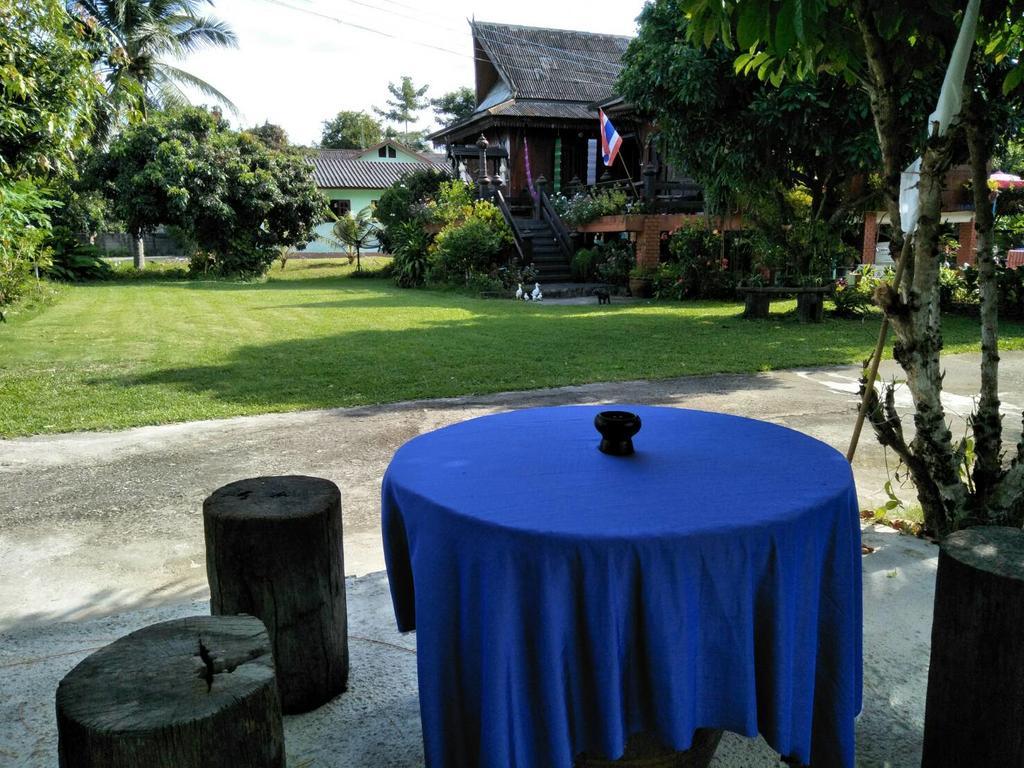Oui Kaew Homestay Пхаяу Екстер'єр фото