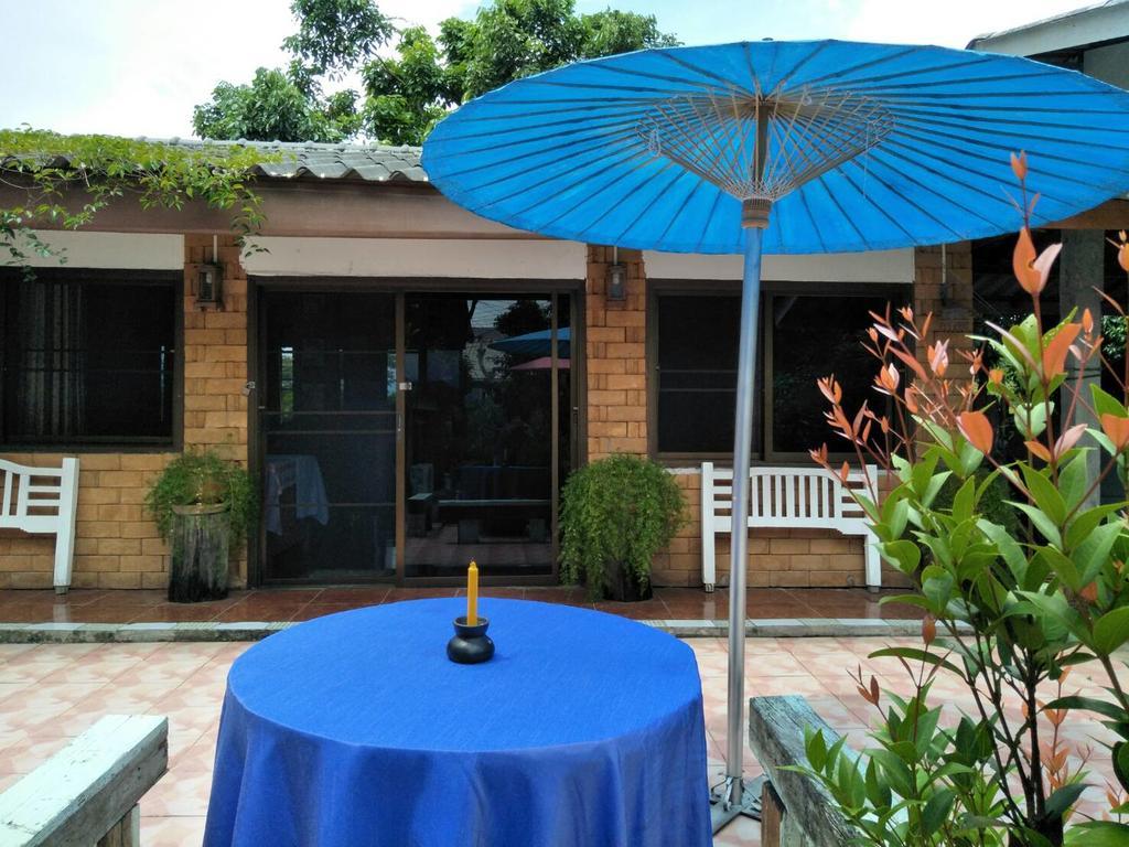 Oui Kaew Homestay Пхаяу Екстер'єр фото