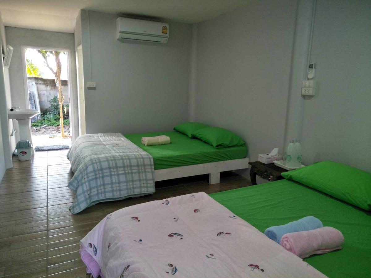 Oui Kaew Homestay Пхаяу Екстер'єр фото